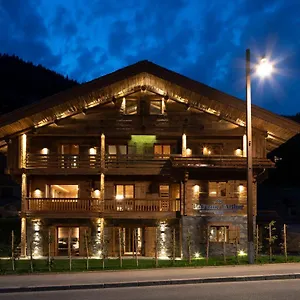 https://la-ferme-darthur.hotels-rhonealpes.com