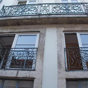 https://flat-chiado-1.hotels-lisbon-portugal.com
